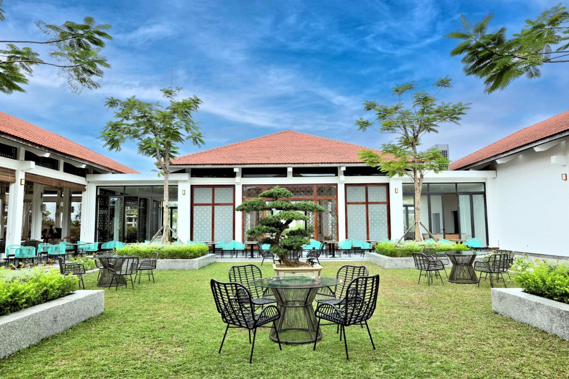 Sbh Gloria Hue Hotel Luaran gambar